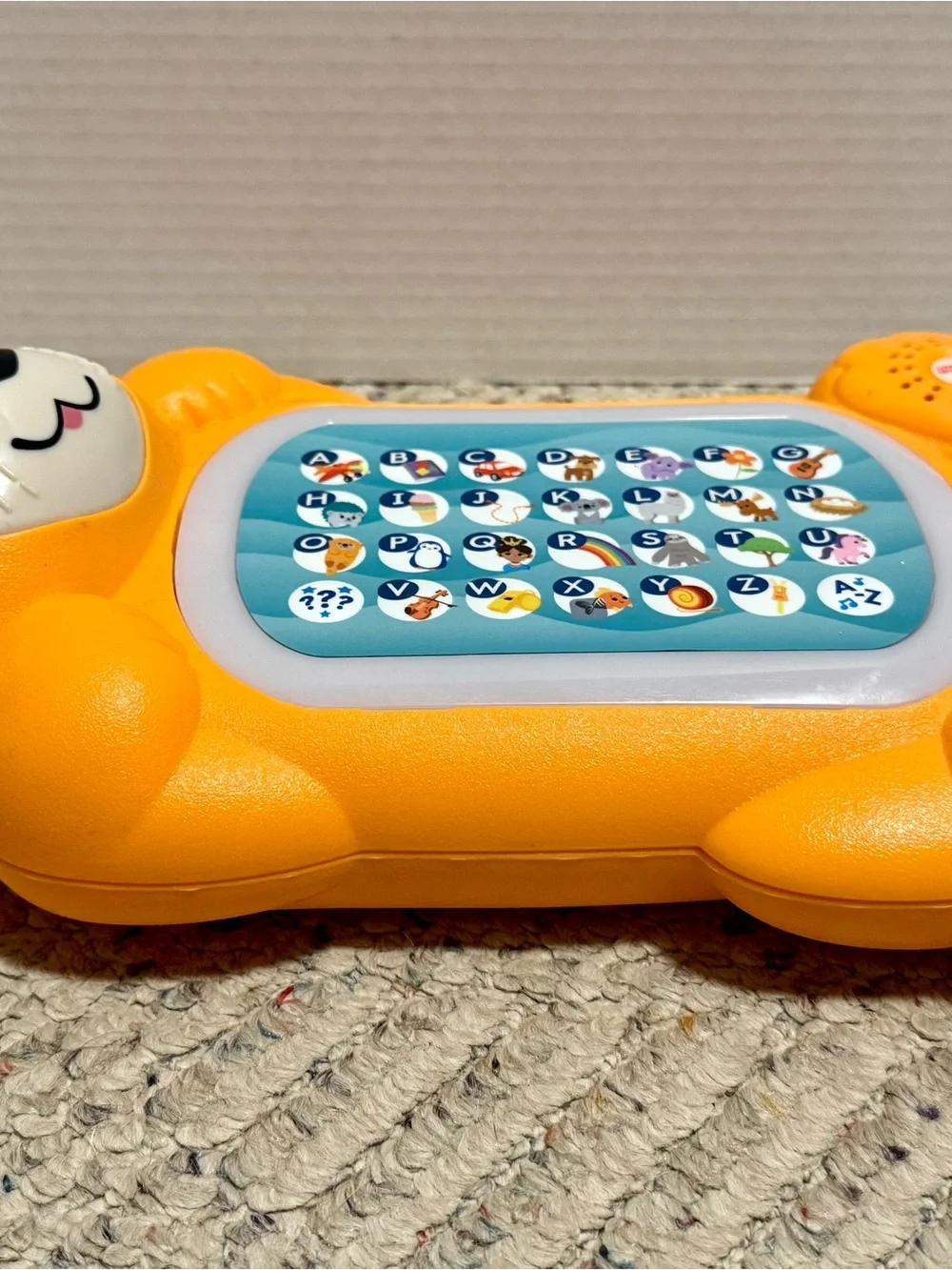 Fisher-Price Linkimals A-Z Otter Interactive Educational Toy with Music-tested
